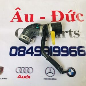 Ống nước xe Land Rover LR4 - LR049989