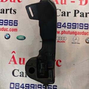 Bình nước rửa kính xe Mercedes W213 - 2058690020